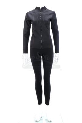 Lot # 28 - Divergent (2014): Christina's Stunt Rail Hanging Costume