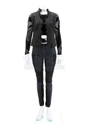 Lot # 189 - The Divergent Series: Allegiant (2016): Tori's Stunt Chicago Escape Costume