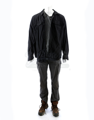 Lot # 4: Matt's (Josh Brolin) Alejandro's Colombia Apartment Costume