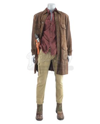 Lot #242 - EXPENDABLES 3, THE (2014) - Stonebanks' (Mel Gibson) Complete Costume