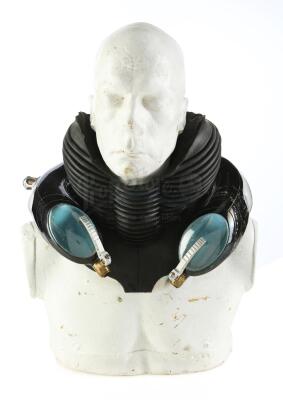 Lot #331 - HELLBOY (2004) - Abe Sapien's (Doug Jones) Hero Breathing Apparatus