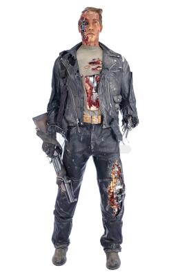 Lot #796 - TERMINATOR 2: JUDGMENT DAY (1991) - Stan Winston Studio-Made Terminator Display Figure