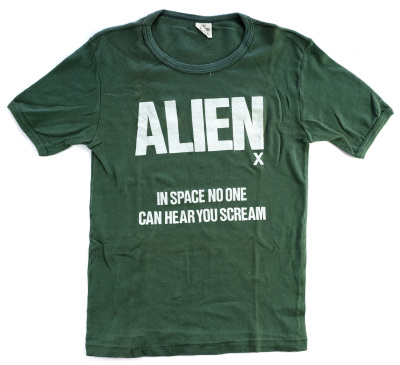 Lot #421 - ALIEN (1979) - "In Space No One Can Hear You Scream" T-shirt