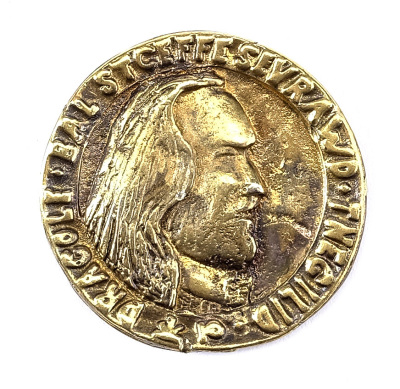 Lot #477 - BRAM STOKER'S DRACULA (1992) - Gold Dracula Coin