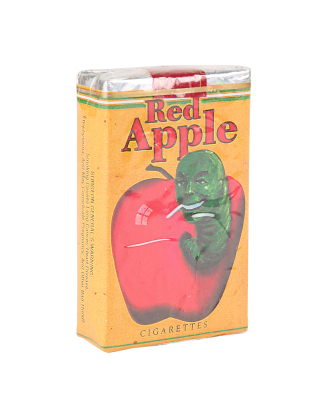 Lot #826 - PULP FICTION (1994) - Pack of Red Apple Cigarettes